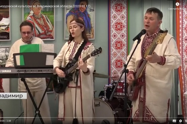 Владимирцев знакомят с мордовской культурой